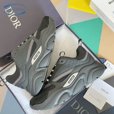 Dior Essentials B22 Sneaker