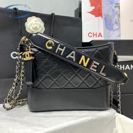 Chanel Gabrielle Hobo Bag Quilted Aged Calfskin Gold/Silver-tone Medium Black