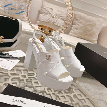 Chanel Sandal Patent Crumpled Lambskin White