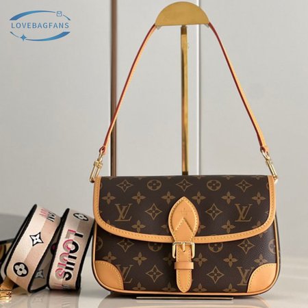 m45985 diane handbag