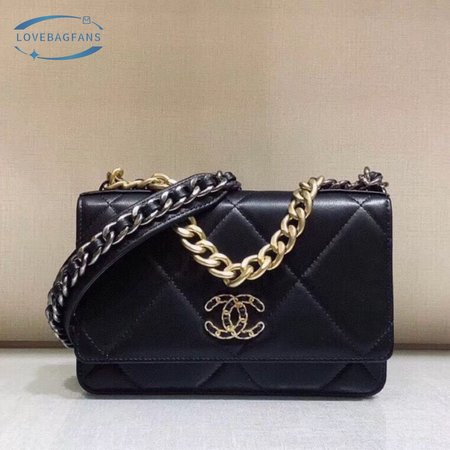 Chanel 19 Clutch With Chain