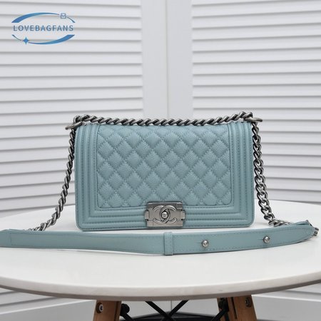 Chanel Boy 67086 Blue