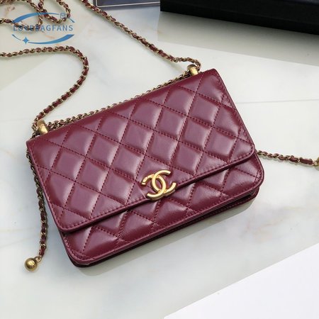 Chanel WOC AP2289