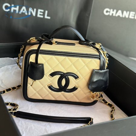 Chanel Vanity Case 93344