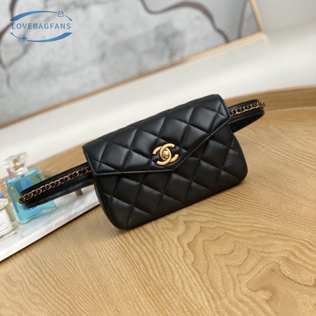 Chanel Pre-Owned Leather Hip Clutch Bag