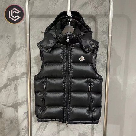 Moncler Bormes Down Vest 1-5